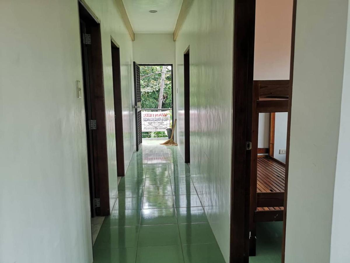 Estrelle Orange House - Backpackers Hub Apartment Puerto Princesa Ngoại thất bức ảnh