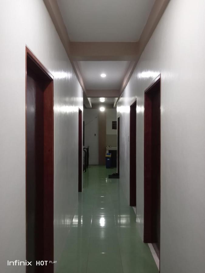 Estrelle Orange House - Backpackers Hub Apartment Puerto Princesa Ngoại thất bức ảnh